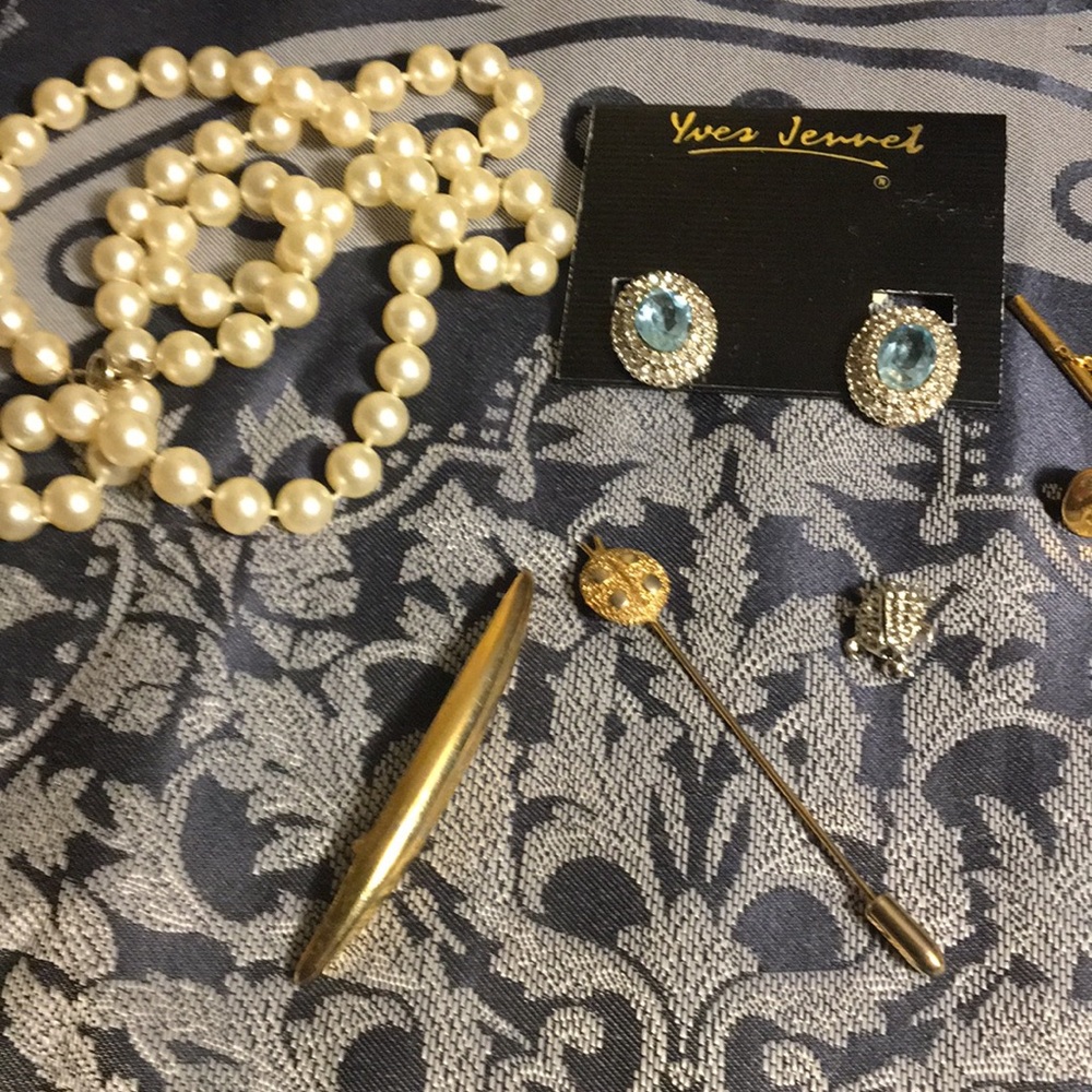 Yves Jennet made in Hong Kong  6 pcs
